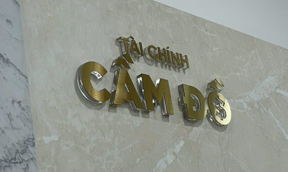 các mẫu alu cho showroom